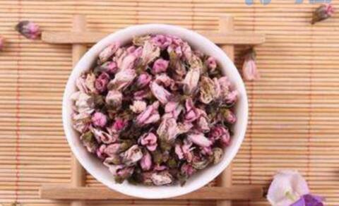 桃花泡水喝有什么功效，桃花茶的功效与禁忌