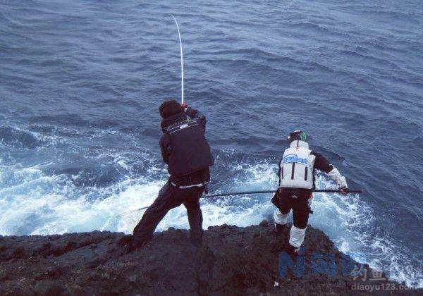 海钓梭鱼钓法技巧？